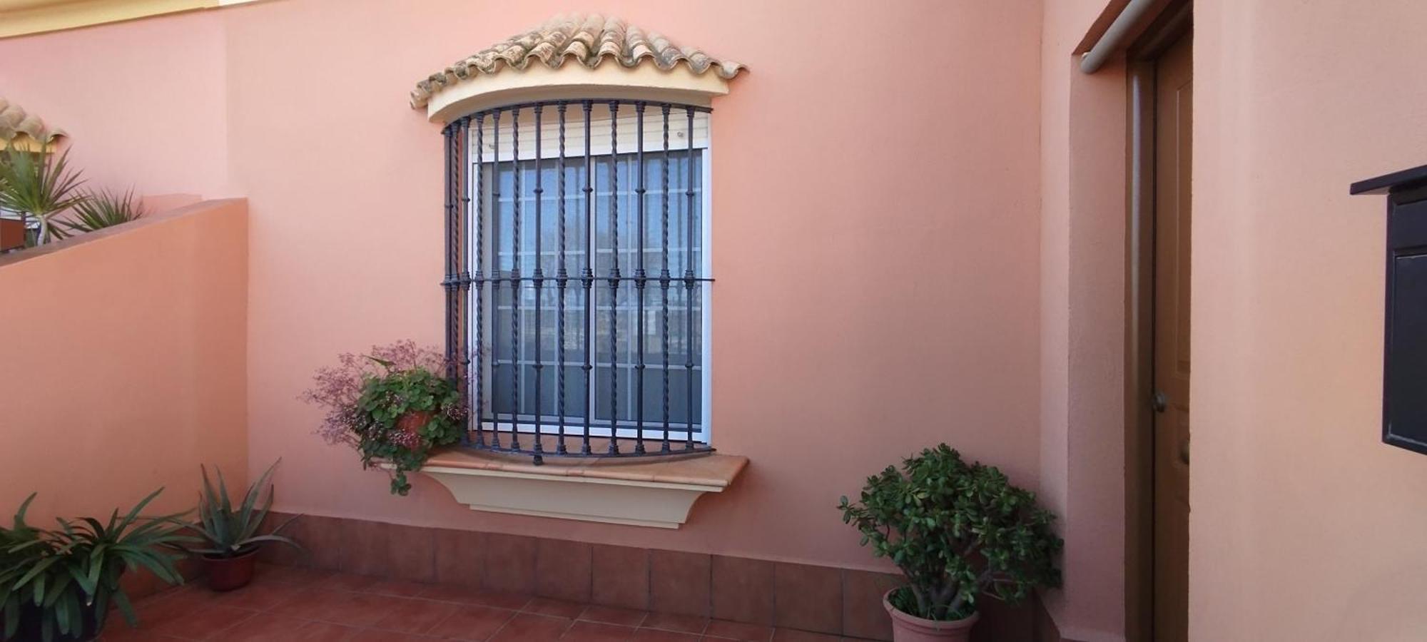 Gloria Fuertes Villa เซบีญา ภายนอก รูปภาพ